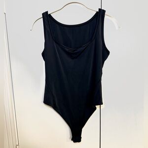 LULULEMON Wundermost Ultra-Soft Nulu Square-Neck Sleeveless Bodysuit, Medium